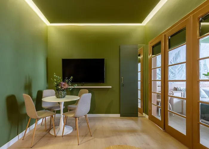 Gorgeous 1br Sanctuary By Cismigiu Park Apartment Bukarest