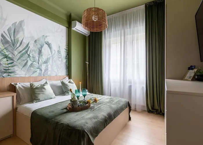 Daire Gorgeous 1br Sanctuary By Cismigiu Park