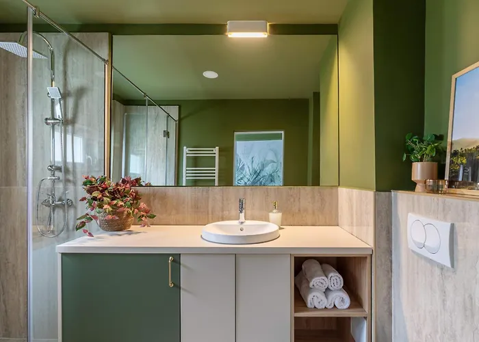 Daire Gorgeous 1br Sanctuary By Cismigiu Park Bükreş